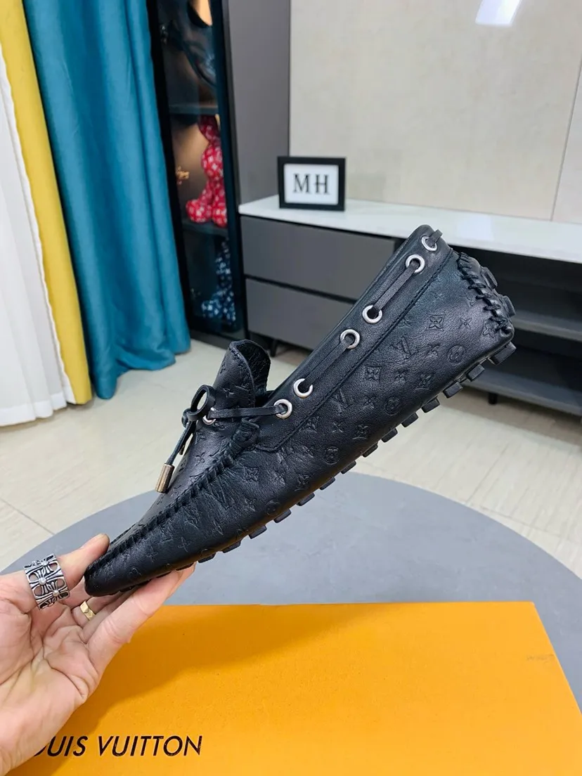 Men's men's shoes 💰458🌹🌹 Comes with full packaging [Louis Vuitton] LV Doudou shoe series, the leather materials used are all imported cowhide embossed 🐂The design is luxurious and elegant, perfectly interpreting the brand's luxury style 💪The upper is made of cowhide with imported genuine leather lining, it depends on the quality✅, code number: 38-44